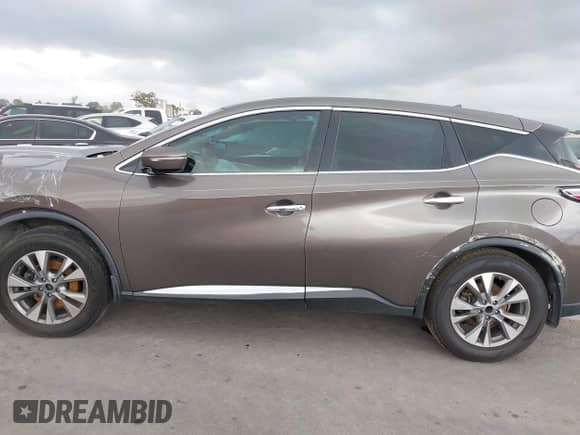 2015 Nissan Murano Platinum with VIN 5N1AZ2MG5FN251410, listed as a IAAI auction lot 43405614 with 225,411 mi miles and . Bid and sale history available at DreamBid. Image 13.