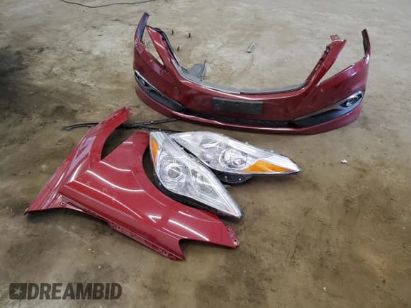 ✅ 2016 Hyundai Azera • VIN: KMHFG4JG5GA513530 • Lot: 63774045. Listed on Copart with 96,450 mi. Free auction sales archive from the USA and detailed vehicle history report at DreamBid. Image 12.