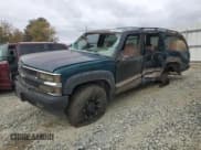 ✅ 1995 Chevrolet Suburban • VIN: 1GNFK16K0SJ430411 • Lot: 79208624. Wystawiony na Copart z przebiegiem 316 229 mil. Bezpłatny archiwum sprzedaży aukcyjnych z USA i szczegółowy raport historii pojazdu na DreamBid. Zdjęcie 1.