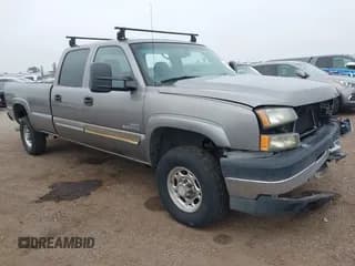 ✅ 2006 Chevrolet Silverado 2500HD Work Truck • VIN: 1GCHC23D36F196008 • Lot: 42201336. Wystawiony na IAAI z przebiegiem 228 552 mil. Bezpłatny archiwum sprzedaży aukcyjnych z USA i szczegółowy raport historii pojazdu na DreamBid. Zdjęcie 1.