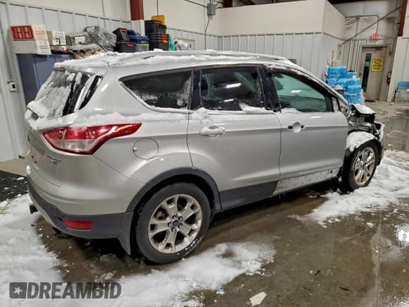 ✅ 2015 Ford Escape Titanium • VIN: 1FMCU9J9XFUA72632 • Lot: 95184785. Listed on Copart with 195,877 mi. Free auction sales archive from the USA and detailed vehicle history report at DreamBid. Image 3.
