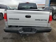 ✅ 2003 Dodge Dakota Sport • VIN: 1D7HG38N23S205026 • Lot: 50970345. Wystawiony na Copart z przebiegiem 194 724 mil. Bezpłatny archiwum sprzedaży aukcyjnych z USA i szczegółowy raport historii pojazdu na DreamBid. Zdjęcie 6.