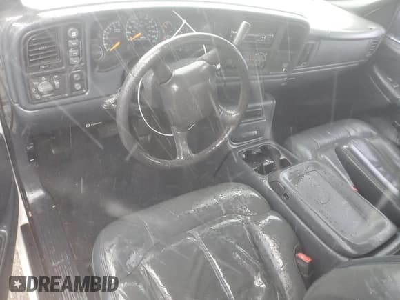 ✅ 2000 Chevrolet Silverado 1500 LT • VIN: 1GCEK19T5YE108714 • Lot: 85553995. Listed on Copart with 149,644 mi. Free auction sales archive from the USA and detailed vehicle history report at DreamBid. Image 8.