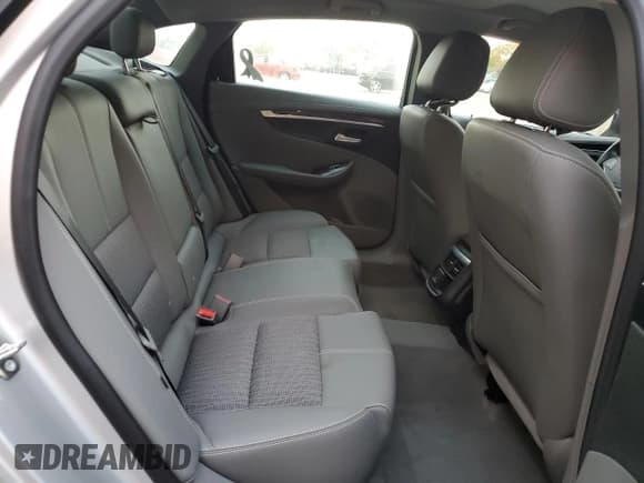 ✅ 2018 Chevrolet Impala LT • VIN: 2G1105S34J9106377 • Лот: 75186944. Опубликован ранее на Copart с пробегом 19 099 миль. Бесплатный доступ к архиву аукционных продаж из США и подробный отчёт об истории автомобиля на DreamBid. Изображение 10.