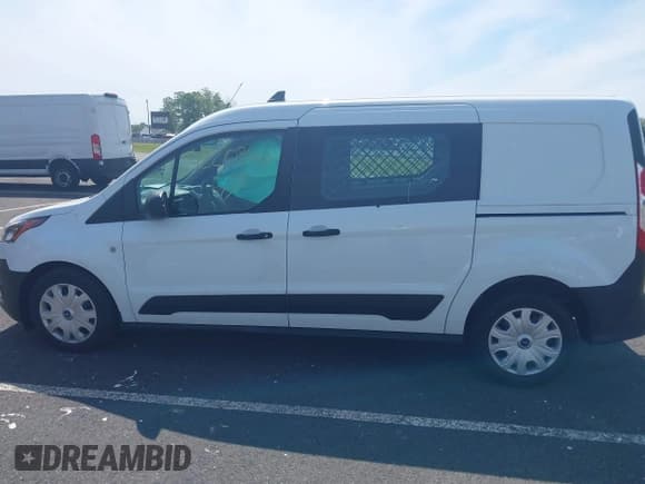 ✅ 2022 Ford Transit Connect XL • VIN: NM0LS7S23N1537894 • Lot: 42208607. Listed on IAAI with 32,383 mi. Free auction sales archive from the USA and detailed vehicle history report at DreamBid. Image 14.