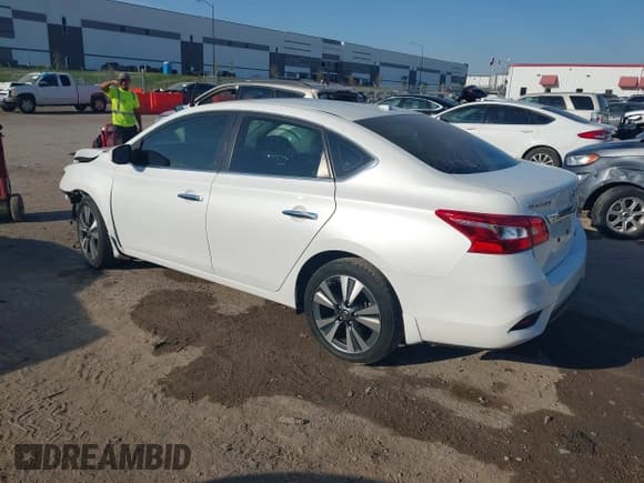 ✅ 2019 Nissan Sentra S • VIN: 3N1AB7AP1KY424804 • Лот: 43393279. Опубликован ранее на IAAI с пробегом 98 989 миль. Бесплатный доступ к архиву аукционных продаж из США и подробный отчёт об истории автомобиля на DreamBid. Изображение 3.