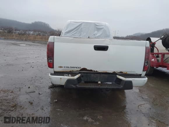 ✅ 2006 Chevrolet Colorado LS • VIN: 1GCCS198668128873 • Лот: 41070107. Опубликован ранее на IAAI с пробегом 159 235 миль. Бесплатный доступ к архиву аукционных продаж из США и подробный отчёт об истории автомобиля на DreamBid. Изображение 16.