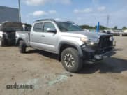 ✅ 2017 Toyota Tacoma SR5 • VIN: 3TMDZ5BN8HM027548 • Lot: 81426115. Wystawiony na Copart z przebiegiem 43 890 mil. Bezpłatny archiwum sprzedaży aukcyjnych z USA i szczegółowy raport historii pojazdu na DreamBid. Zdjęcie 4.