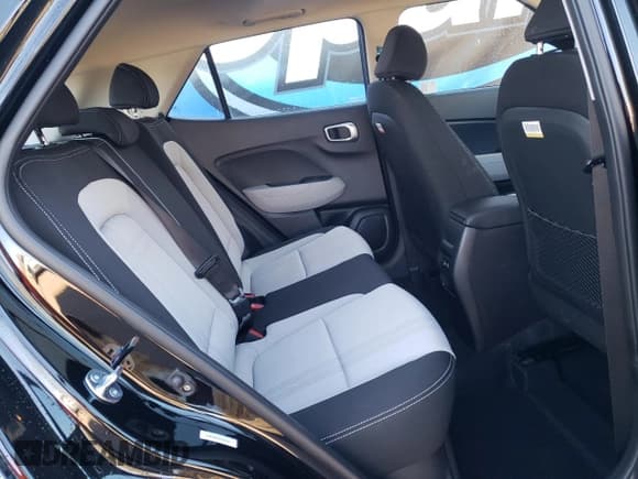 ✅ 2025 Hyundai Venue SEL • VIN: KMHRC8A36SU358247 • Lot: 43456575. Listed on Copart with 3,642 mi. Free auction sales archive from the USA and detailed vehicle history report at DreamBid. Image 11.