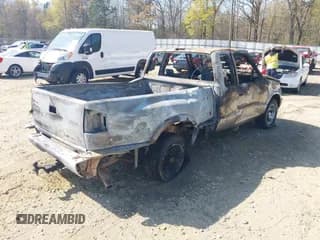 ✅ 1998 Chevrolet S-10 LS • VIN: 1GCCS19X3W8190352 • Лот: 41864245. Опубликован ранее на IAAI с пробегом Не указан. Бесплатный доступ к архиву аукционных продаж из США и подробный отчёт об истории автомобиля на DreamBid. Изображение 4.