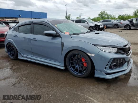 ✅ 2019 Honda Civic Type R Touring • VIN: SHHFK8G7XKU206080 • Lot: 54005174. Wystawiony na Copart z przebiegiem 40 665 mil. Bezpłatny archiwum sprzedaży aukcyjnych z USA i szczegółowy raport historii pojazdu na DreamBid. Zdjęcie 4.