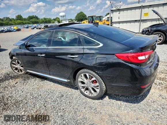 ✅ 2015 Hyundai Sonata Limited • VIN: 5NPE34AB7FH125531 • Lot: 64478465. Listed on Copart with Not provided. Free auction sales archive from the USA and detailed vehicle history report at DreamBid. Image 2.