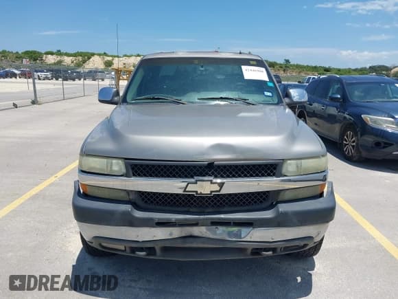 ✅ 2002 Chevrolet Silverado 2500HD LS • VIN: 1GCHK23122F204943 • Лот: 42446980. Опубликован ранее на IAAI с пробегом 261 756 миль. Бесплатный доступ к архиву аукционных продаж из США и подробный отчёт об истории автомобиля на DreamBid. Изображение 12.