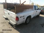 ✅ 2004 Dodge Dakota Sport • VIN: 1D7HG32N64S513715 • Lot: 42103367. Wystawiony na IAAI z przebiegiem Nie podano. Bezpłatny archiwum sprzedaży aukcyjnych z USA i szczegółowy raport historii pojazdu na DreamBid. Zdjęcie 4.