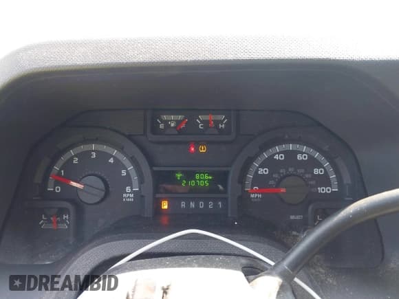 ✅ 2011 Ford Econoline Cargo Commercial • VIN: 1FTNE1EW3BDB39643 • Lot: 43095244. Listed on IAAI with 210,705 mi. Free auction sales archive from the USA and detailed vehicle history report at DreamBid. Image 7.