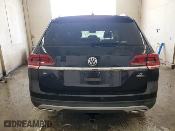 ✅ 2018 Volkswagen Atlas SE • VIN: 1V2LR2CAXJC523169 • Lot: 83990465. Listed on Copart with 146,290 mi. Free auction sales archive from the USA and detailed vehicle history report at DreamBid. Image 6.