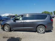 ✅ 2020 Chrysler Pacifica Touring • VIN: 2C4RC1FG1LR135488 • Lot: 43192754. Listed on IAAI with 84,631 mi. Free auction sales archive from the USA and detailed vehicle history report at DreamBid. Image 14.
