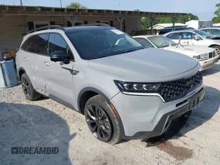 ✅ 2022 Kia Sorento SX • VIN: 5XYRKDLF8NG107713 • Lot: 42286802. Wystawiony na IAAI z przebiegiem 53 718 mil. Bezpłatny archiwum sprzedaży aukcyjnych z USA i szczegółowy raport historii pojazdu na DreamBid. Zdjęcie 1.