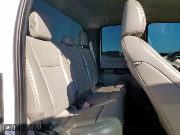 ✅ 2019 Ford F-150 XL • VIN: 1FTFX1E55KKF32108 • Lot: 90359925. Listed on Copart with 148,122 mi. Free auction sales archive from the USA and detailed vehicle history report at DreamBid. Image 10.