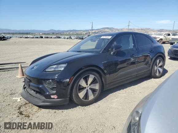 ✅ 2024 Porsche Macan • VIN: WP1AA2XA4RL001316 • Лот: 58799485. Опубликован ранее на Copart с пробегом 15 530 миль. Бесплатный доступ к архиву аукционных продаж из США и подробный отчёт об истории автомобиля на DreamBid. Изображение 1.