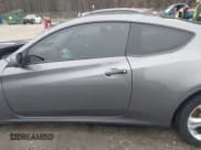 ✅ 2012 Hyundai Genesis Coupe Premium • VIN: KMHHT6KDXCU074094 • Lot: 41300505. Wystawiony na IAAI z przebiegiem 153 404 mil. Bezpłatny archiwum sprzedaży aukcyjnych z USA i szczegółowy raport historii pojazdu na DreamBid. Zdjęcie 15.