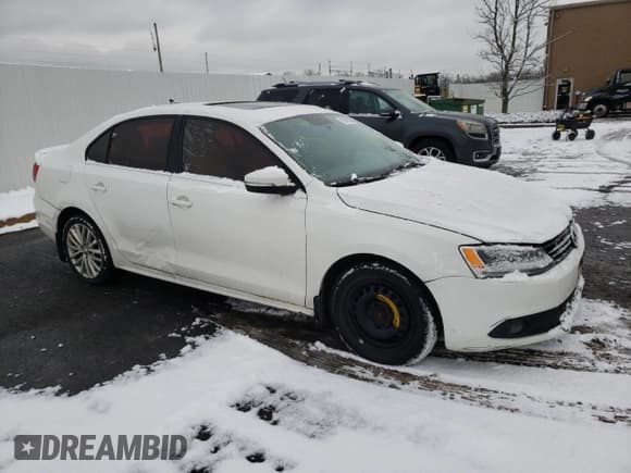 ✅ 2012 Volkswagen Jetta SEL • VIN: 3VWLP7AJ5CM411496 • Lot: 87673535. Listed on Copart with 135,397 mi. Free auction sales archive from the USA and detailed vehicle history report at DreamBid. Image 4.