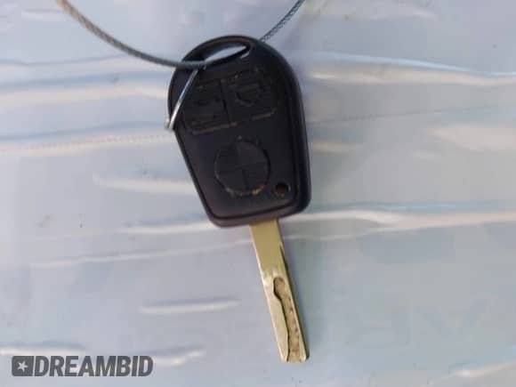 2000 BMW 3 Series 323i с VIN WBAAM3336YFP67194, выставлен на аукционе IAAI как лот 42465799 с пробегом 165 096 миль миль и . История ставок и продаж доступна на DreamBid. Изображение 11.