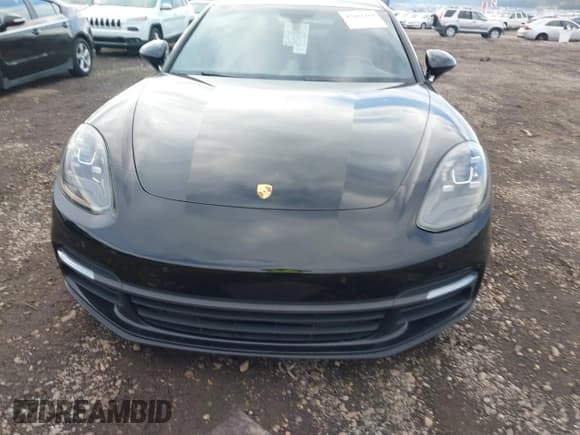 ✅ 2019 Porsche Panamera • VIN: WP0AA2A71KL100148 • Lot: 43464480. Listed on IAAI with 96,385 mi. Free auction sales archive from the USA and detailed vehicle history report at DreamBid. Image 12.