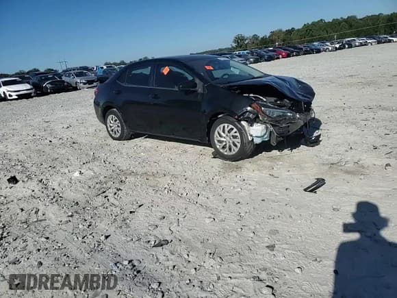 ✅ 2019 Toyota Corolla LE • VIN: 2T1BURHE7KC155798 • Lot: 82384085. Wystawiony na Copart z przebiegiem 49 971 mil. Bezpłatny archiwum sprzedaży aukcyjnych z USA i szczegółowy raport historii pojazdu na DreamBid. Zdjęcie 13.