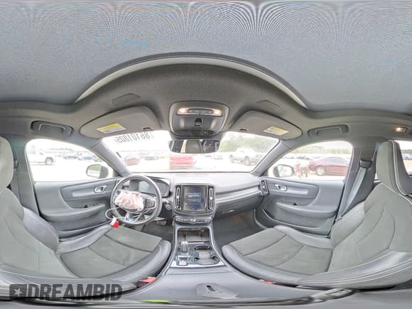 ✅ 2019 Volvo XC40 R-Design • VIN: YV4AC2HM9K2074892 • Lot: 86101805. Listed on Copart with 83,019 mi. Free auction sales archive from the USA and detailed vehicle history report at DreamBid. Image 15.