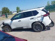 ✅ 2024 Nissan Rogue S • VIN: 5N1BT3AB2RC724393 • Lot: 42960479. Wystawiony na IAAI z przebiegiem 7 735 mil. Bezpłatny archiwum sprzedaży aukcyjnych z USA i szczegółowy raport historii pojazdu na DreamBid. Zdjęcie 14.