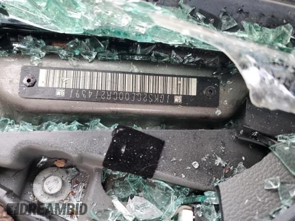 ✅ 2012 GMC Yukon SLT • VIN: 1GKS2CE00CR214391 • Lot: 82319715. Wystawiony na Copart z przebiegiem Nie podano. Bezpłatny archiwum sprzedaży aukcyjnych z USA i szczegółowy raport historii pojazdu na DreamBid. Zdjęcie 12.