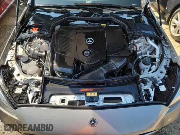 ✅ 2024 Mercedes-Benz C 300 • VIN: W1KAF4HB0RR185990 • Lot: 68674795. Wystawiony na Copart z przebiegiem Nie podano. Bezpłatny archiwum sprzedaży aukcyjnych z USA i szczegółowy raport historii pojazdu na DreamBid. Zdjęcie 11.