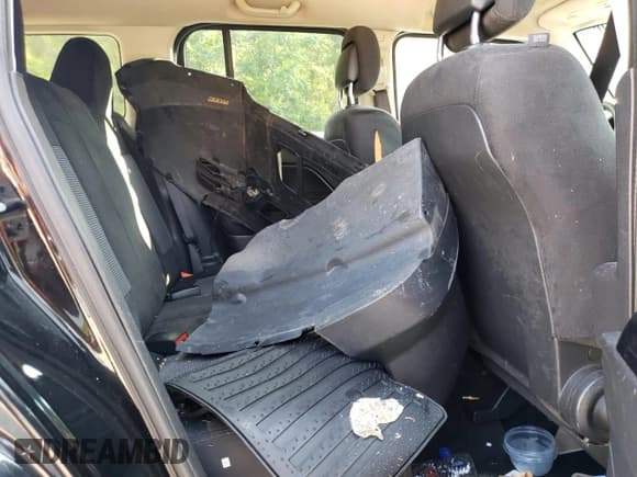 ✅ 2017 Jeep Patriot Sport SE • VIN: 1C4NJPBA6HD207756 • Lot: 64142705. Wystawiony na Copart z przebiegiem 110 981 mil. Bezpłatny archiwum sprzedaży aukcyjnych z USA i szczegółowy raport historii pojazdu na DreamBid. Zdjęcie 11.