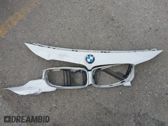 ✅ 2015 BMW 3 Series 328i • VIN: WBA3C1C57FK117893 • Lot: 42135354. Listed on IAAI with 140,295 mi. Free auction sales archive from the USA and detailed vehicle history report at DreamBid. Image 12.