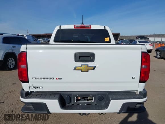 ✅ 2020 Chevrolet Colorado 2WD LT • VIN: 1GCGSCEN1L1124890 • Lot: 41856902. Wystawiony na IAAI z przebiegiem 85 512 mil. Bezpłatny archiwum sprzedaży aukcyjnych z USA i szczegółowy raport historii pojazdu na DreamBid. Zdjęcie 16.