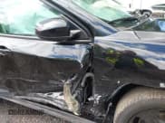 ✅ 2019 Jeep Compass Latitude • VIN: 3C4NJDBB6KT648540 • Lot: 42326707. Listed on IAAI with 39,079 mi. Free auction sales archive from the USA and detailed vehicle history report at DreamBid. Image 6.