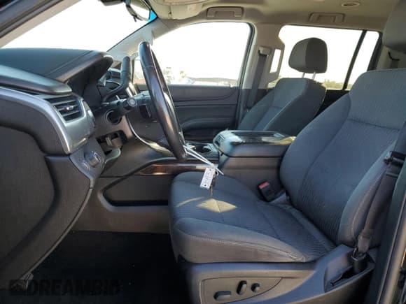 ✅ 2018 Chevrolet Suburban LS • VIN: 1GNSCGKC3JR320854 • Lot: 83358434. Listed on Copart with 224,528 mi. Free auction sales archive from the USA and detailed vehicle history report at DreamBid. Image 7.