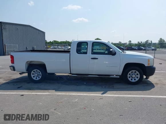 ✅ 2010 Chevrolet Silverado 1500 Work Truck • VIN: 1GCSCPE02AZ299084 • Lot: 42377285. Listed on IAAI with 75,320 mi. Free auction sales archive from the USA and detailed vehicle history report at DreamBid. Image 13.