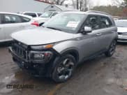 ✅ 2024 Hyundai Venue SEL • VIN: KMHRC8A39RU318304 • Lot: 41471620. Listed on IAAI with 11,890 mi. Free auction sales archive from the USA and detailed vehicle history report at DreamBid. Image 18.