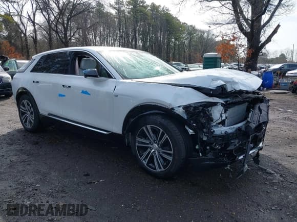 ✅ 2024 Cadillac LYRIQ Luxury • VIN: 1GYKPPRL7RZ101369 • Lot: 41707064. Listed on IAAI with 7,576 mi. Free auction sales archive from the USA and detailed vehicle history report at DreamBid. Image 13.