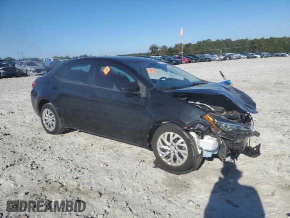 ✅ 2019 Toyota Corolla LE • VIN: 2T1BURHE7KC155798 • Lot: 82384085. Wystawiony na Copart z przebiegiem 49 971 mil. Bezpłatny archiwum sprzedaży aukcyjnych z USA i szczegółowy raport historii pojazdu na DreamBid. Zdjęcie 4.