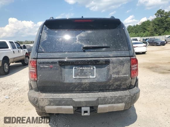 ✅ 2024 Toyota Land Cruiser • VIN: JTEABFAJ7RK010563 • Lot: 71545225. Wystawiony na Copart z przebiegiem 24 900 mil. Bezpłatny archiwum sprzedaży aukcyjnych z USA i szczegółowy raport historii pojazdu na DreamBid. Zdjęcie 6.