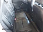 ✅ 2013 Ford C-Max SEL • VIN: 1FADP5CU3DL539716 • Lot: 42766016. Wystawiony na IAAI z przebiegiem 112 609 mil. Bezpłatny archiwum sprzedaży aukcyjnych z USA i szczegółowy raport historii pojazdu na DreamBid. Zdjęcie 8.