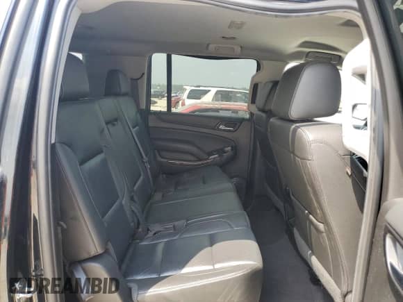 2019 Chevrolet Suburban LT с VIN 1GNSCHKC6KR116993, выставлен на аукционе Copart как лот 68694234 с пробегом 273 472 миль миль и Чистый • Clean title. История ставок и продаж доступна на DreamBid. Изображение 11.