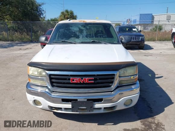✅ 2005 GMC Sierra 1500 SLT • VIN: 2GTEC13TX51126662 • Лот: 43620463. Опубликован ранее на IAAI с пробегом 135 554 миль. Бесплатный доступ к архиву аукционных продаж из США и подробный отчёт об истории автомобиля на DreamBid. Изображение 12.