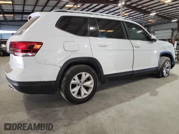 ✅ 2019 Volkswagen Atlas SE • VIN: 1V2DR2CA1KC594914 • Lot: 91724675. Listed on Copart with 49,526 mi. Free auction sales archive from the USA and detailed vehicle history report at DreamBid. Image 3.