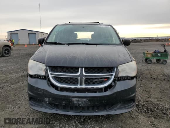 ✅ 2012 Dodge Grand Caravan SXT • VIN: 2C4RDGCG1CR246935 • Lot: 90071635. Wystawiony na Copart z przebiegiem 201 402 mil. Bezpłatny archiwum sprzedaży aukcyjnych z USA i szczegółowy raport historii pojazdu na DreamBid. Zdjęcie 5.