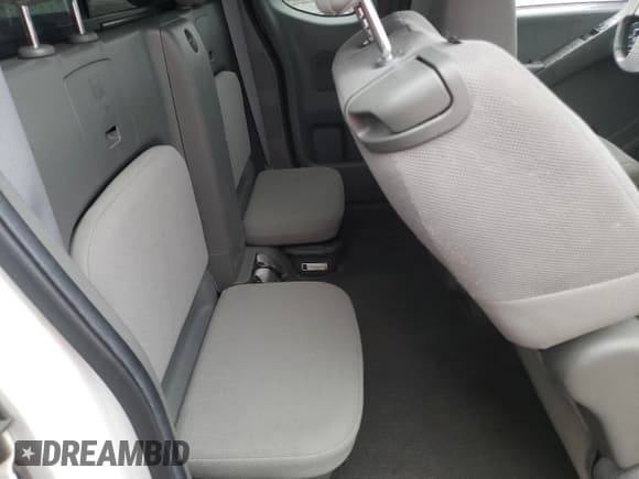 ✅ 2010 Nissan Frontier XE • VIN: 1N6BD0CT5AC444913 • Lot: 38728223. Listed on Copart with 152,528 mi. Free auction sales archive from the USA and detailed vehicle history report at DreamBid. Image 10.