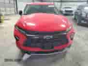 2024 Chevrolet Blazer LT z VIN 3GNKBJR44RS171295, wystawiony jako Copart lot #47431225 z przebiegiem 18 699 mil mil oraz Szkoda całkowita • Salvage title. Historia ofert i sprzedaży dostępna na DreamBid. Obrazek 5.